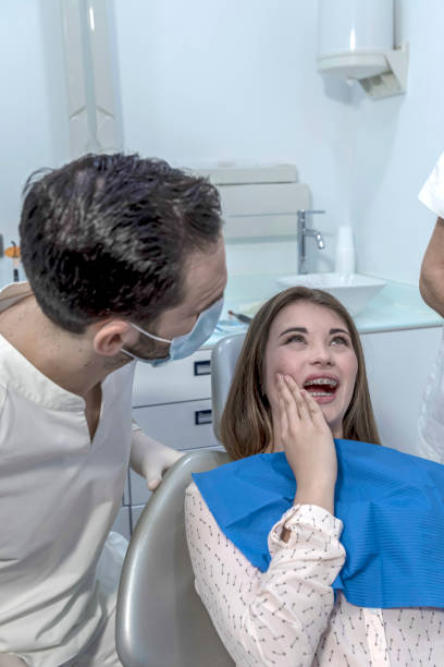 Best Tooth Infection Emergency Dentist  in Hampton, IL